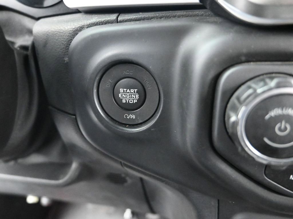 Used 2021 Jeep Gladiator Sport w/ Quick Order Package 24Q 80Th AWD/4WD image 14