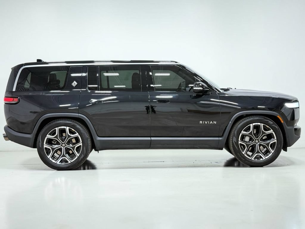 Used 2024 Rivian R1S Adventure Dual AWD/4WD image 13