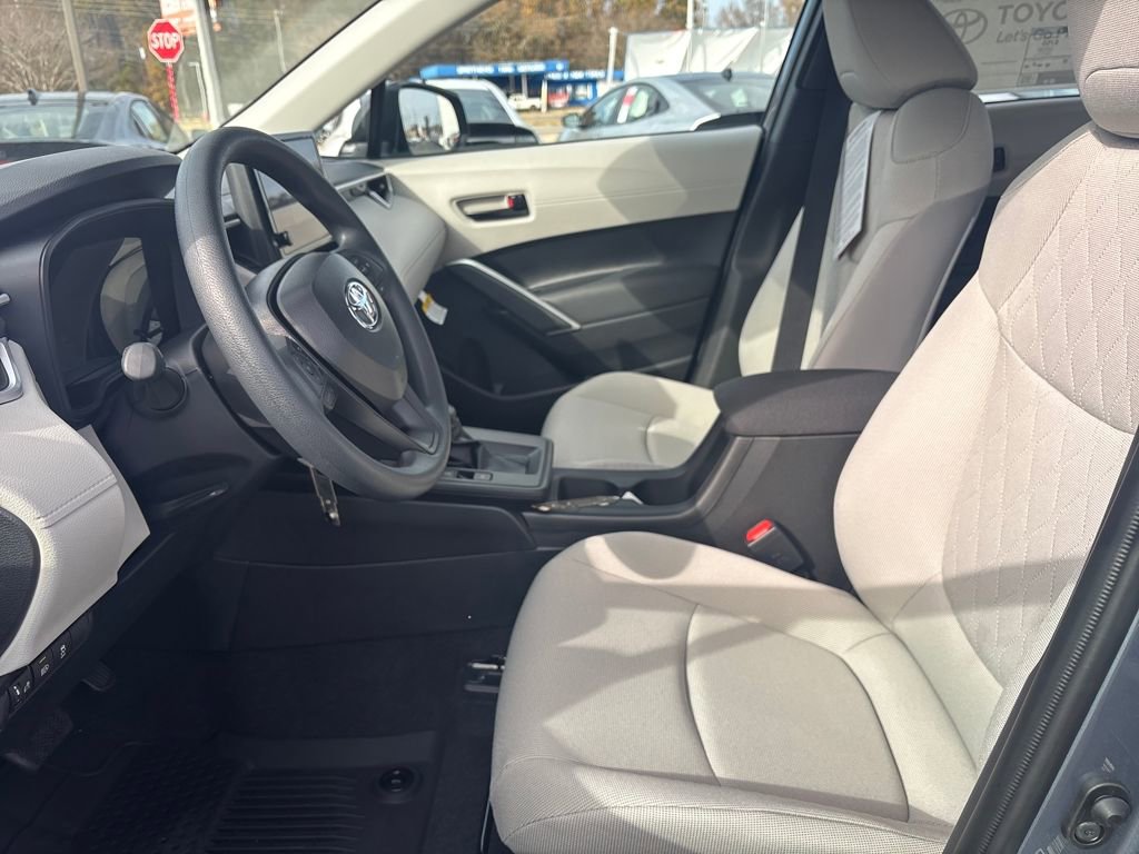 New 2026 Toyota Corolla Cross L image 12