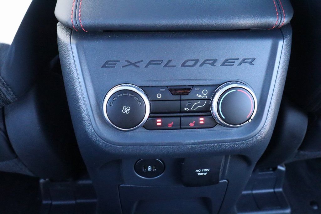 New 2026 Ford Explorer ST-Line w/ ST-Line Street Pack image 16