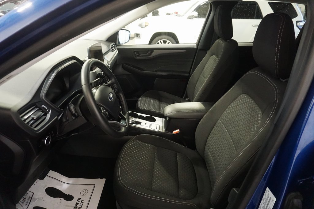 Used 2023 Ford Escape Active image 20