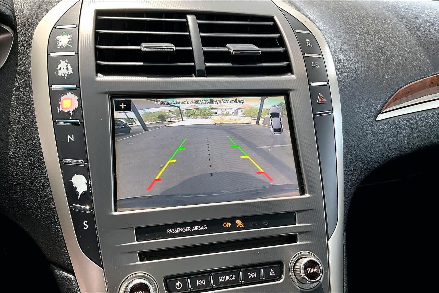 Used 2017 Lincoln MKZ Reserve FWD image 27
