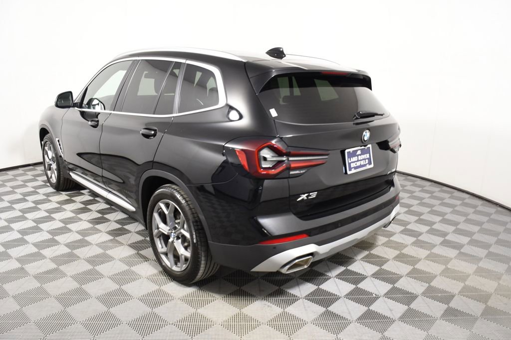 Used 2023 BMW X3 xDrive30i w/ Convenience Package image 4