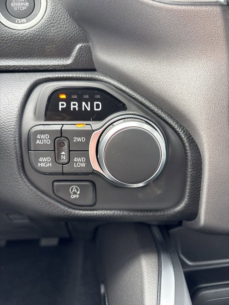 New 2026 RAM 1500 Big Horn AWD/4WD image 22