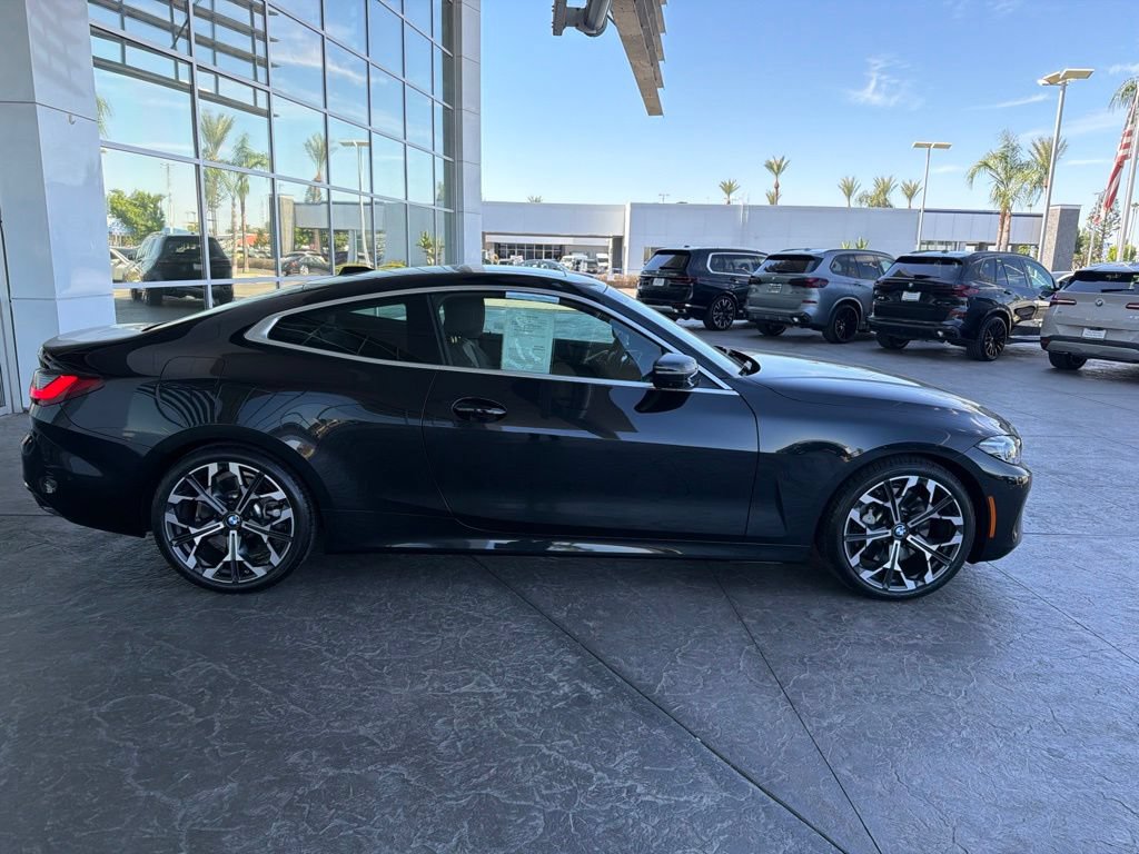 Used 2026 BMW 430i Coupe w/ Parking Assistance Package RWD image 3