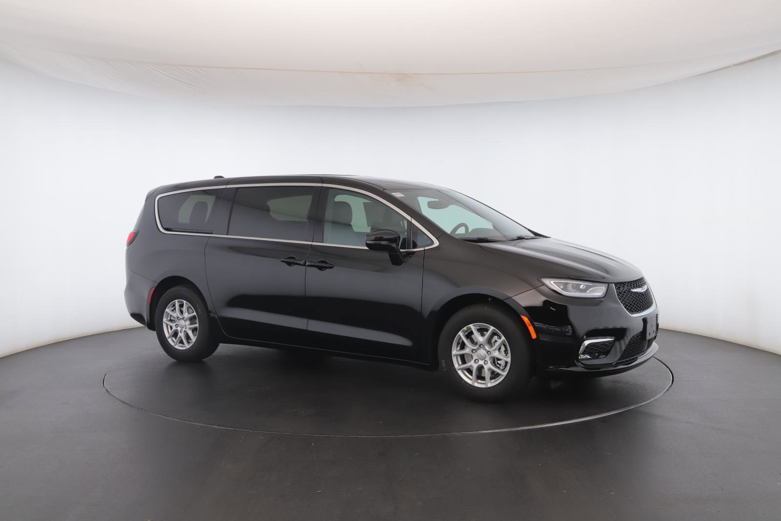 New 2026 Chrysler Pacifica Select image 33