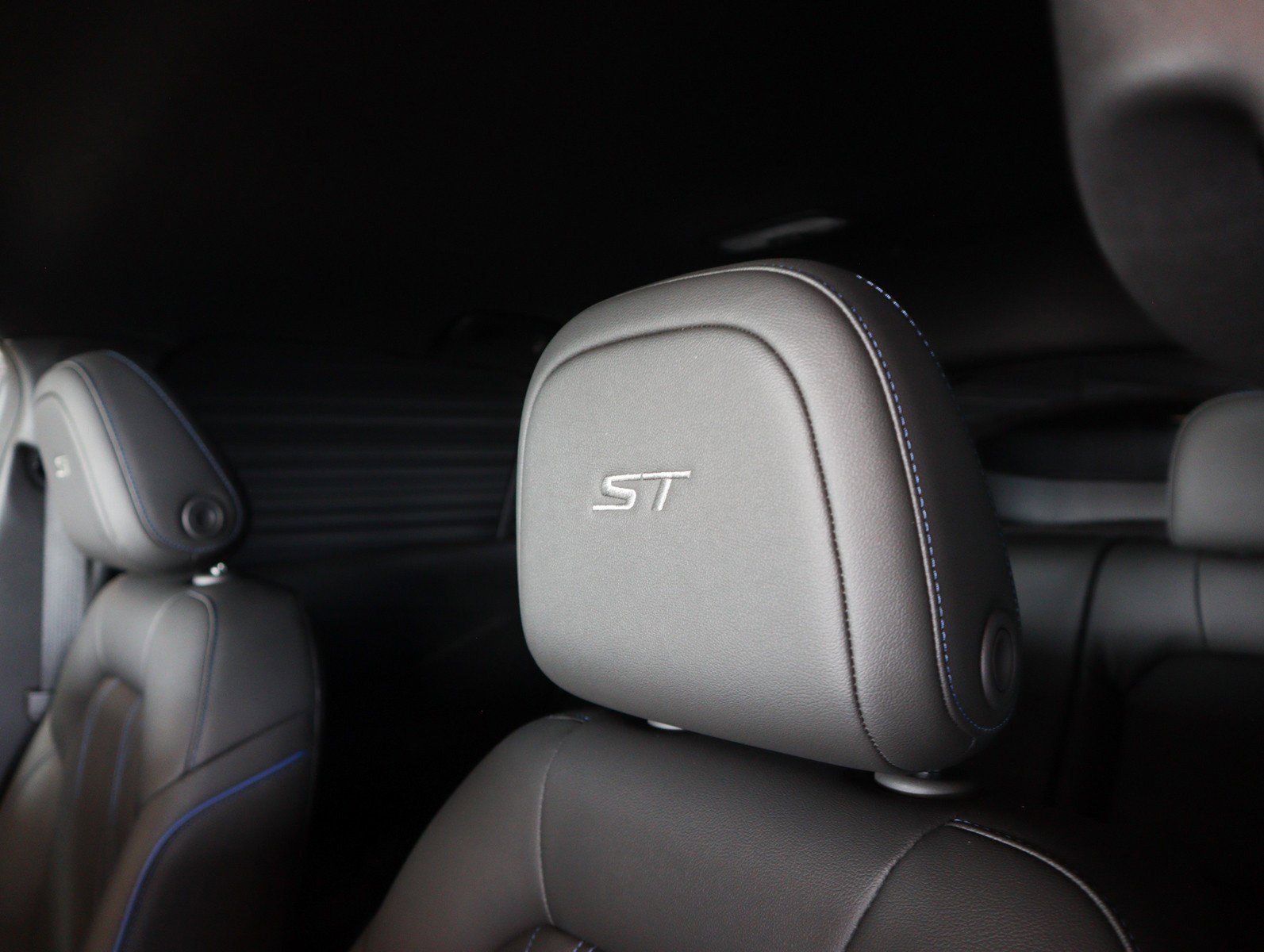 Used 2025 Buick Envista Sport Touring w/ Convenience II Package image 10