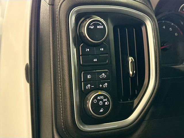 Used 2021 Chevrolet Silverado 2500 LT w/ Convenience Package image 11