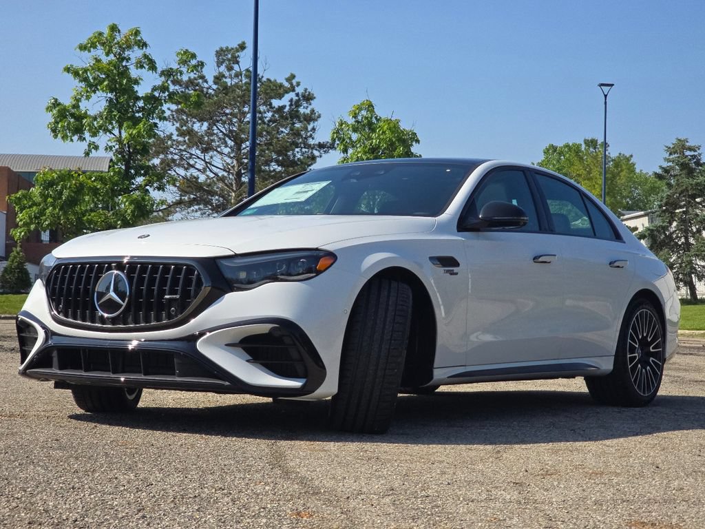New 2026 Mercedes-Benz E 53 AMG e 4MATIC Sedan image 13