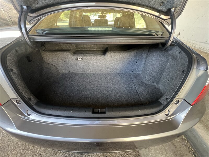 Used 2015 Honda Accord Touring image 24