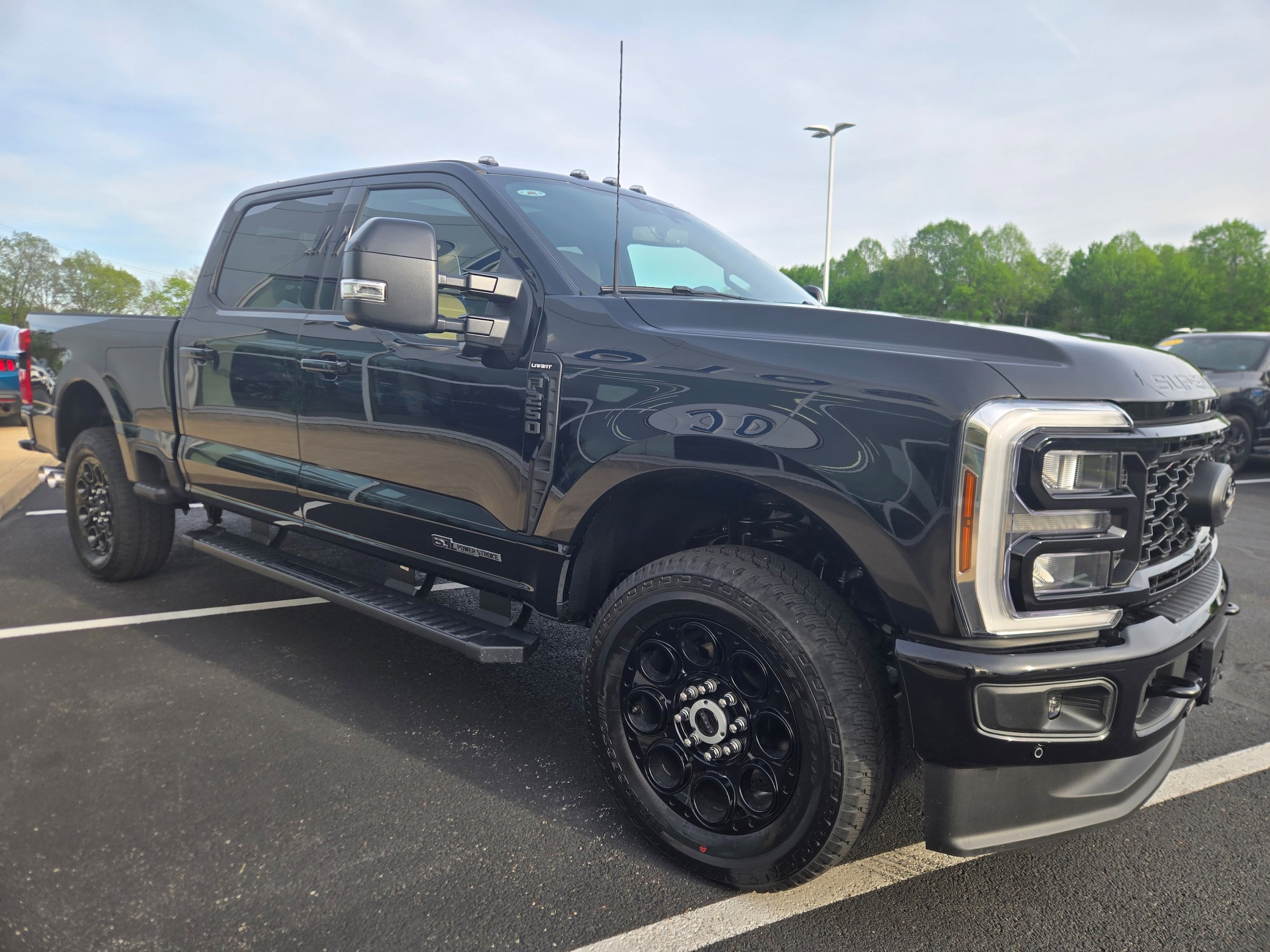 New 2026 Ford F250 Lariat AWD/4WD image 3