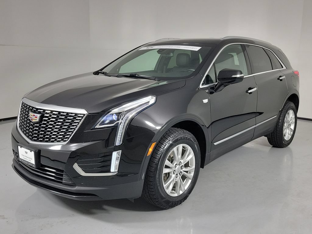 Certified 2023 Cadillac XT5 Luxury FWD image 2