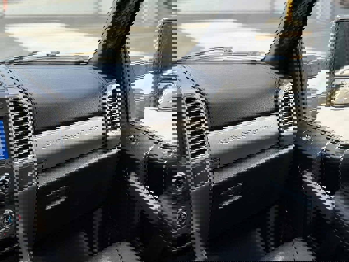 Used 2018 Ford F250 Platinum w/ Platinum Ultimate Package image 21