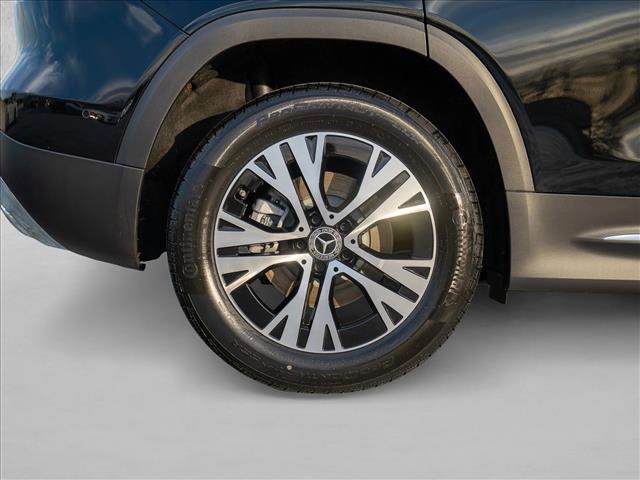 Certified 2026 Mercedes-Benz GLB 250 4MATIC image 11