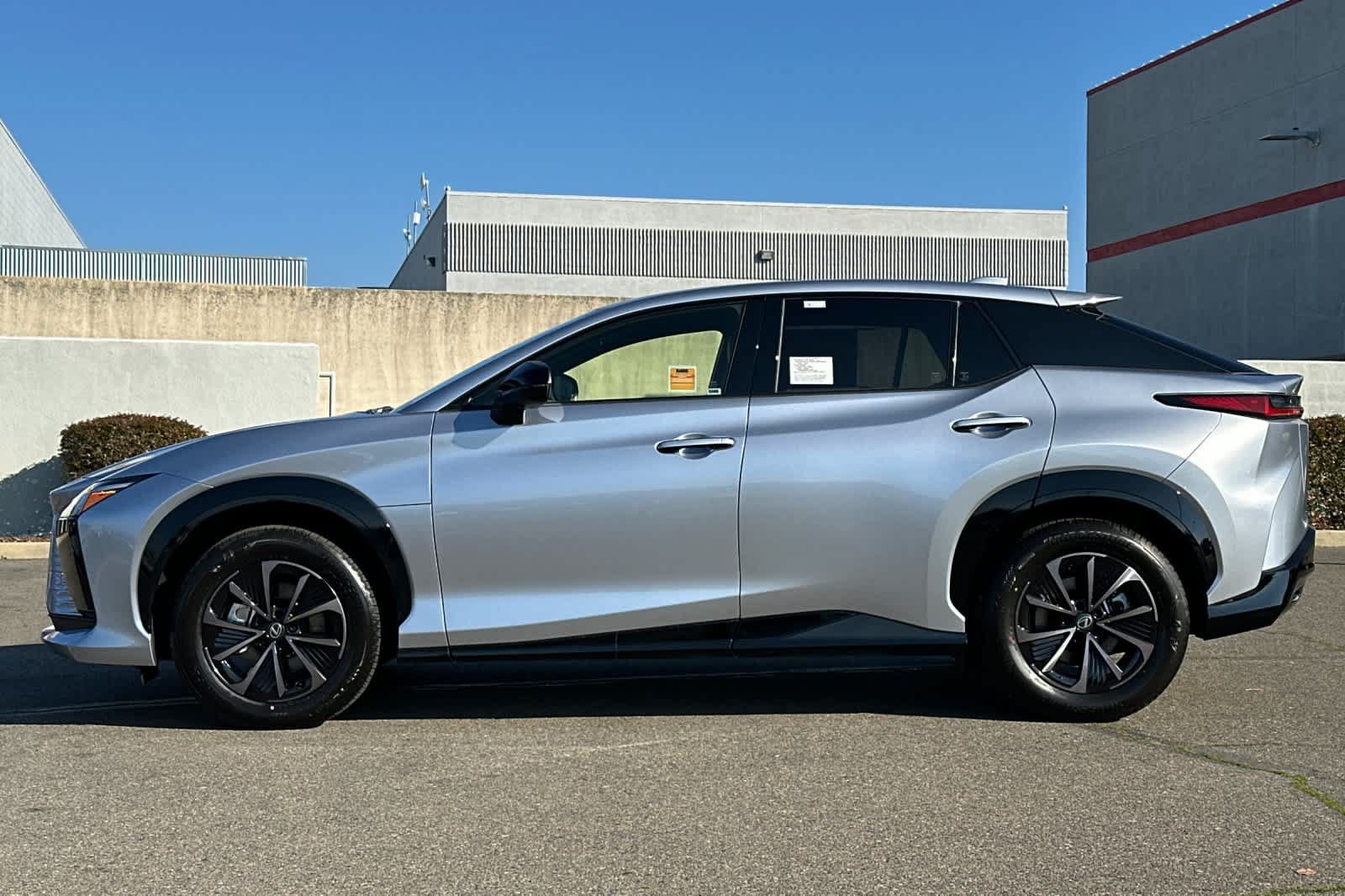New 2026 Lexus RZ 450e AWD image 9