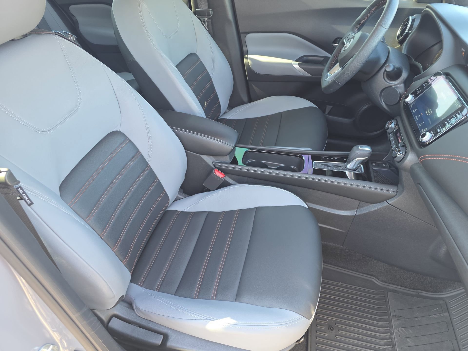 Certified 2024 Nissan Kicks SR w/ SR Premium Package image 10