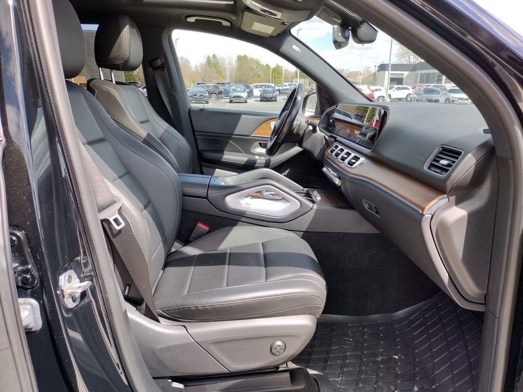 Used 2022 Mercedes-Benz GLE 350 4MATIC w/ Premium Package image 23