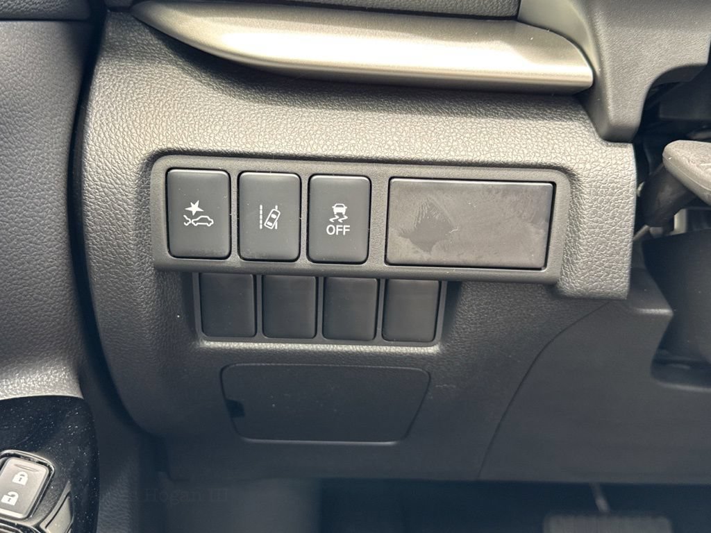 New 2026 Mitsubishi Eclipse Cross LE AWD/4WD image 18