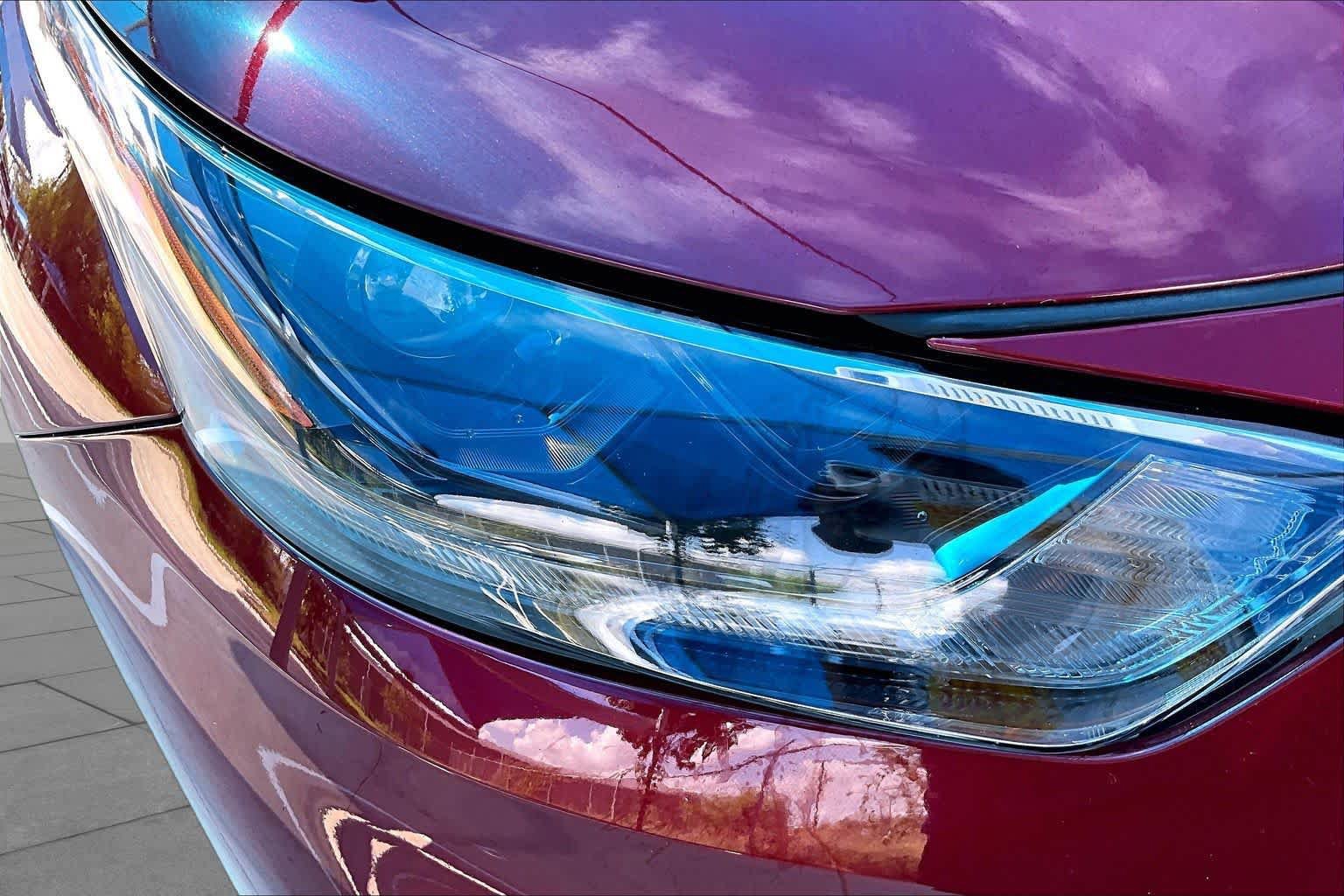 Used 2022 Toyota Highlander LE FWD image 27