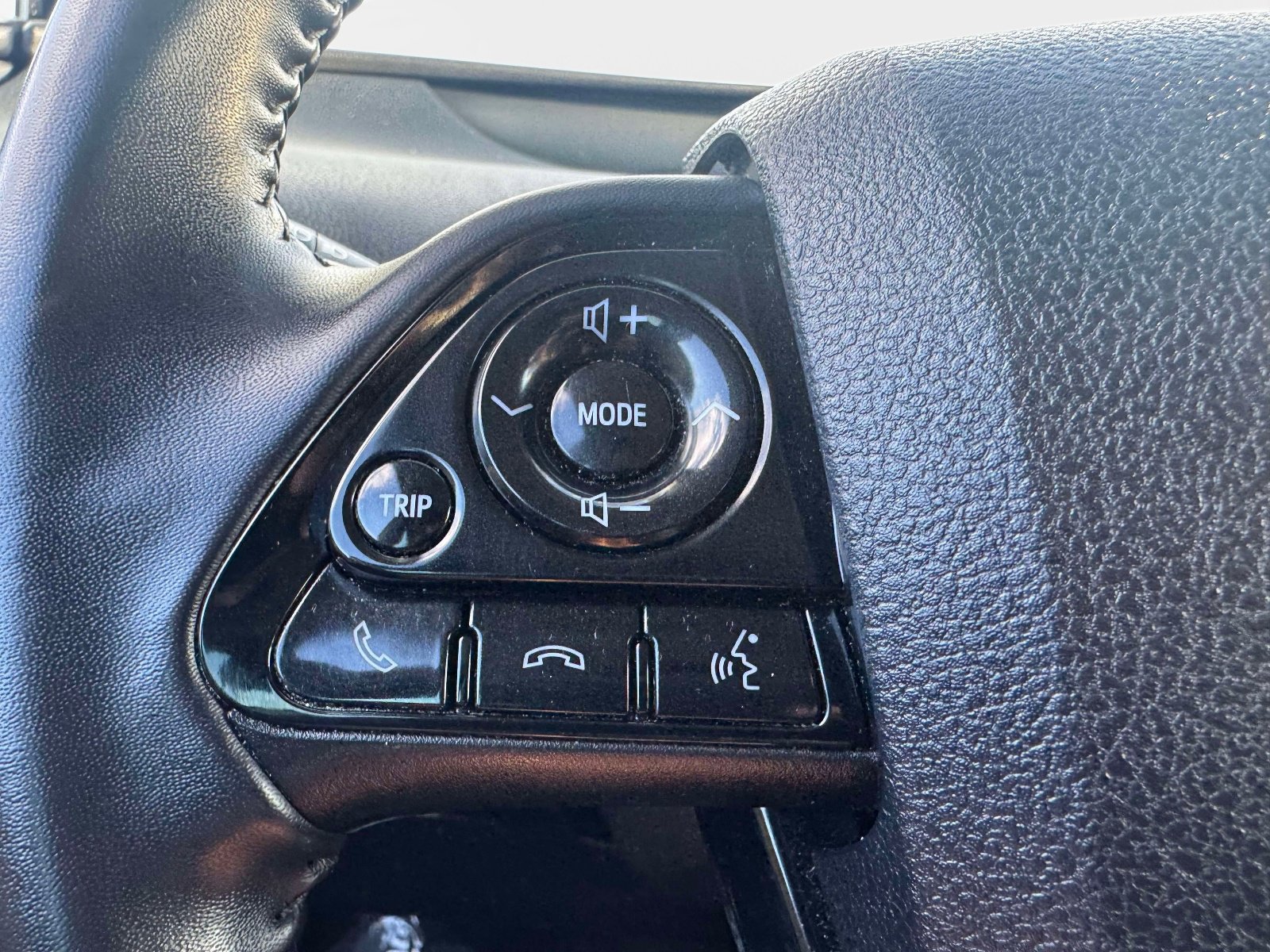 Certified 2021 Toyota Prius Prime XLE image 39