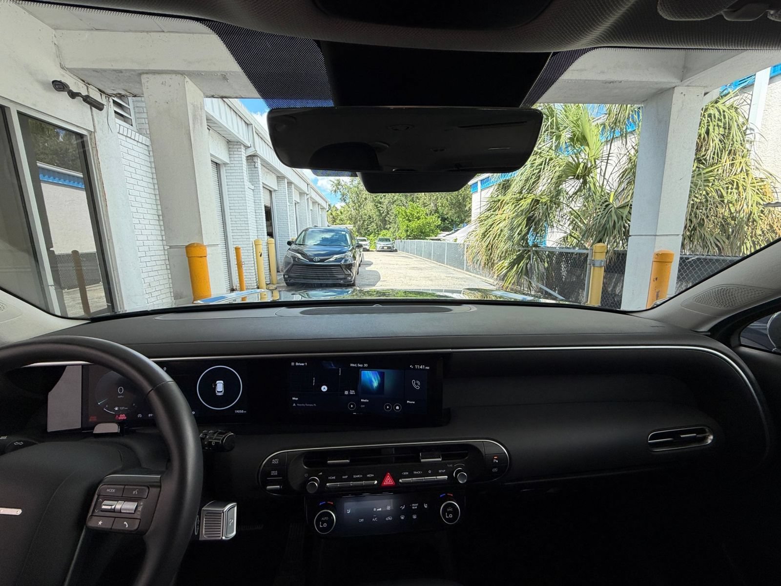Used 2026 Hyundai Palisade SEL FWD image 35