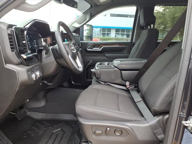Used 2025 GMC Sierra 2500 SLE image 22