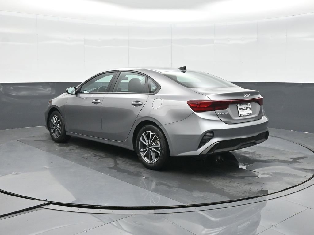 Used 2023 Kia Forte LXS w/ LXS Technology Package image 19