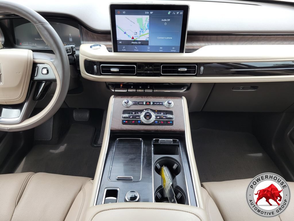 Used 2021 Lincoln Aviator Reserve w/ Equipment Group 201A RWD image 23