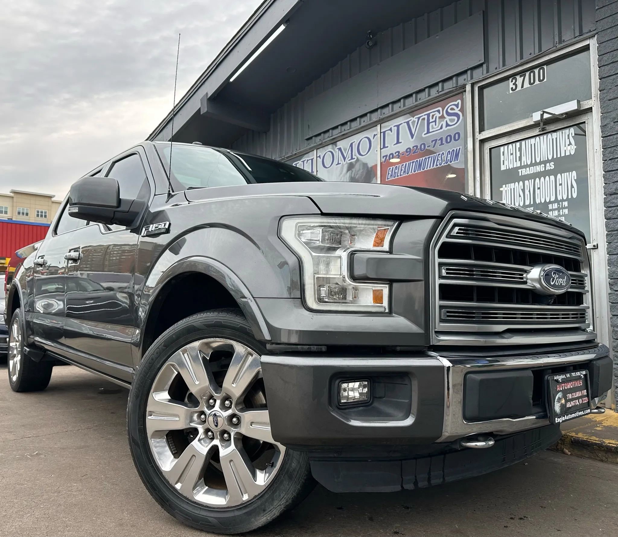 Used 2016 Ford F150 Limited w/ Trailer Tow Package image 1