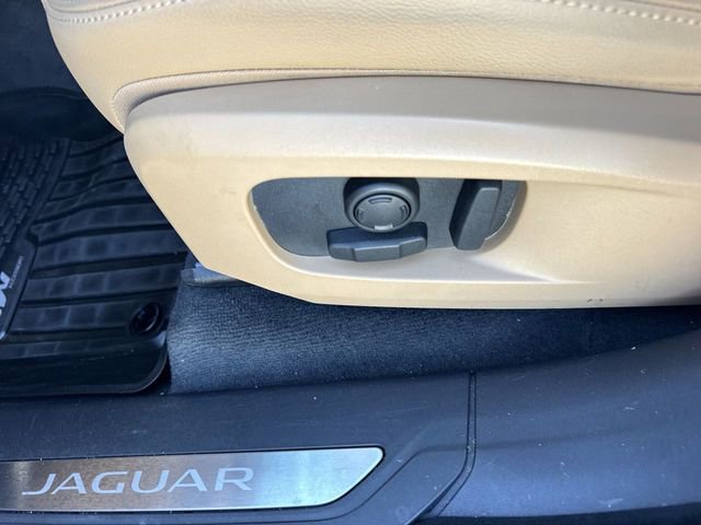 Used 2023 Jaguar F-PACE S image 12