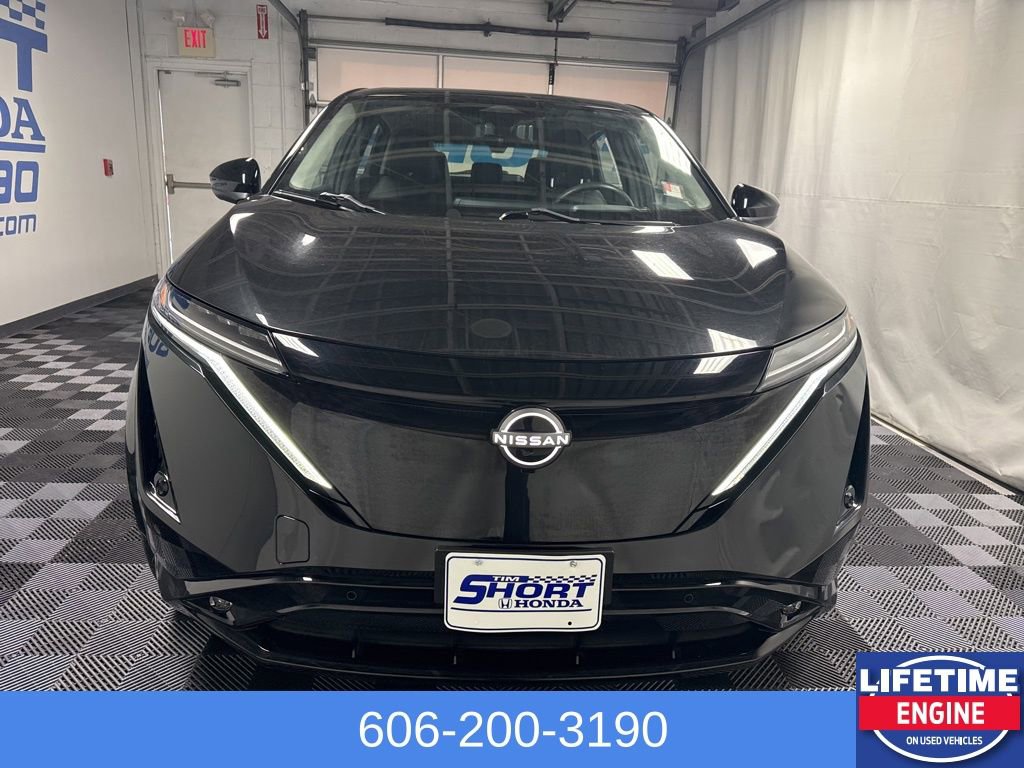 Used 2023 Nissan Ariya AWD video 2