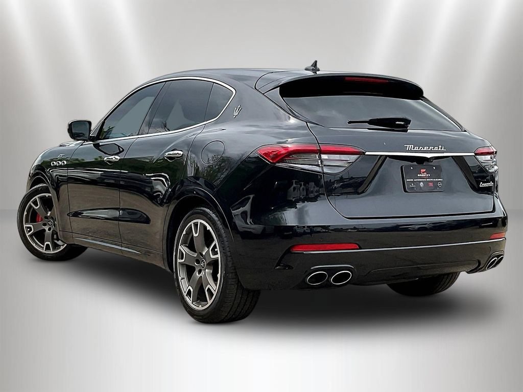 Used 2022 Maserati Levante GT AWD/4WD image 4