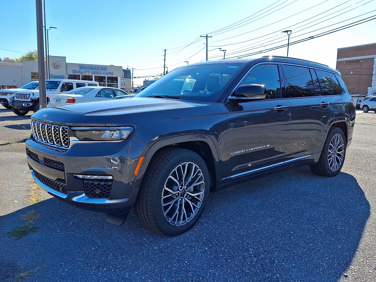New 2025 Jeep Grand Cherokee L Summit image 3