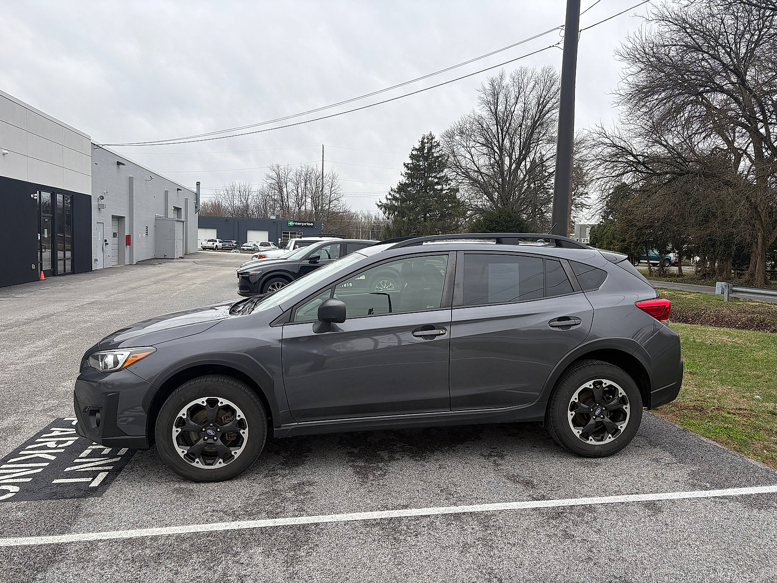 Used 2023 Subaru Crosstrek 2.0i image 4