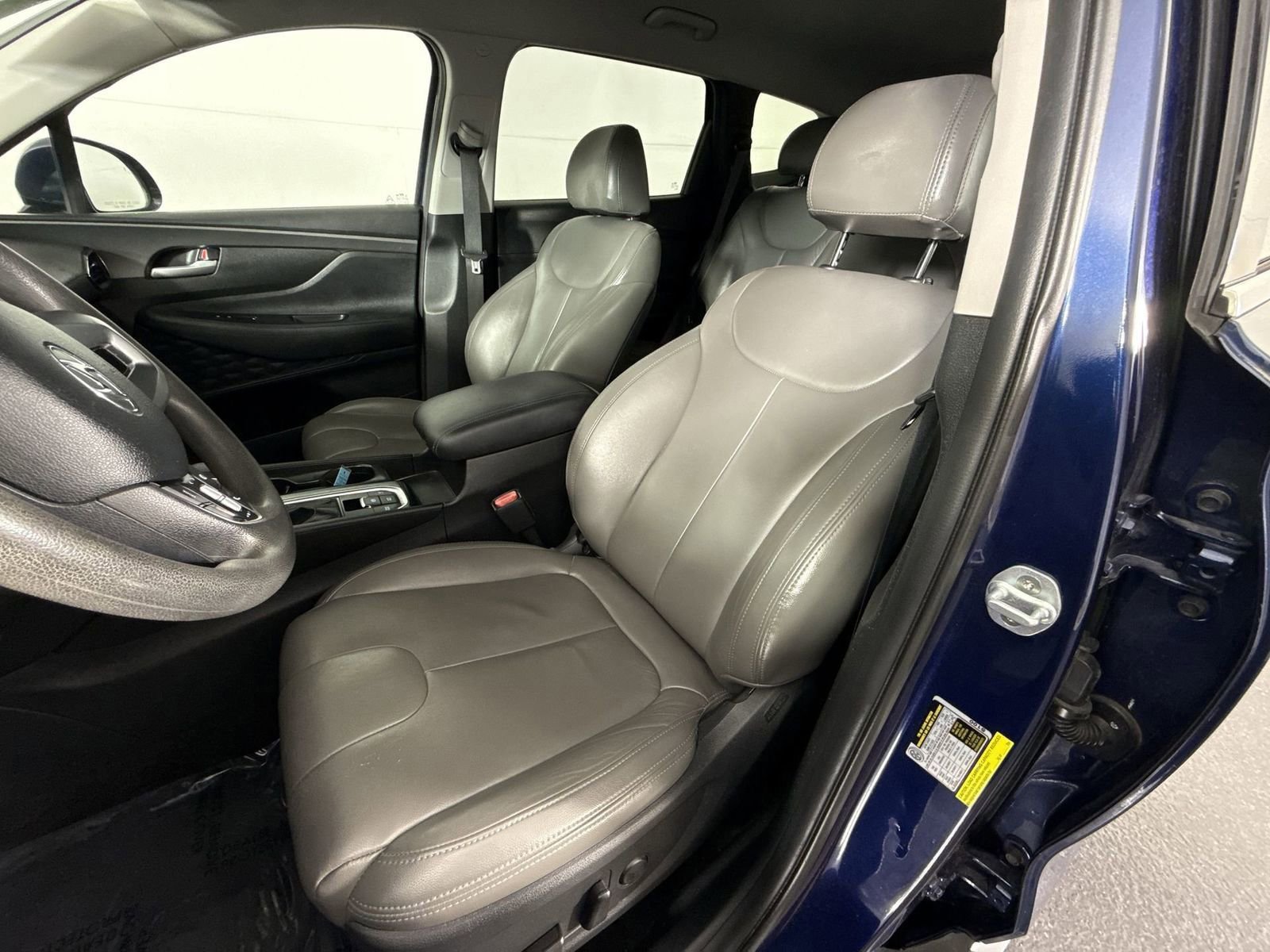 Used 2019 Hyundai Santa Fe SEL w/ Cargo Package image 15