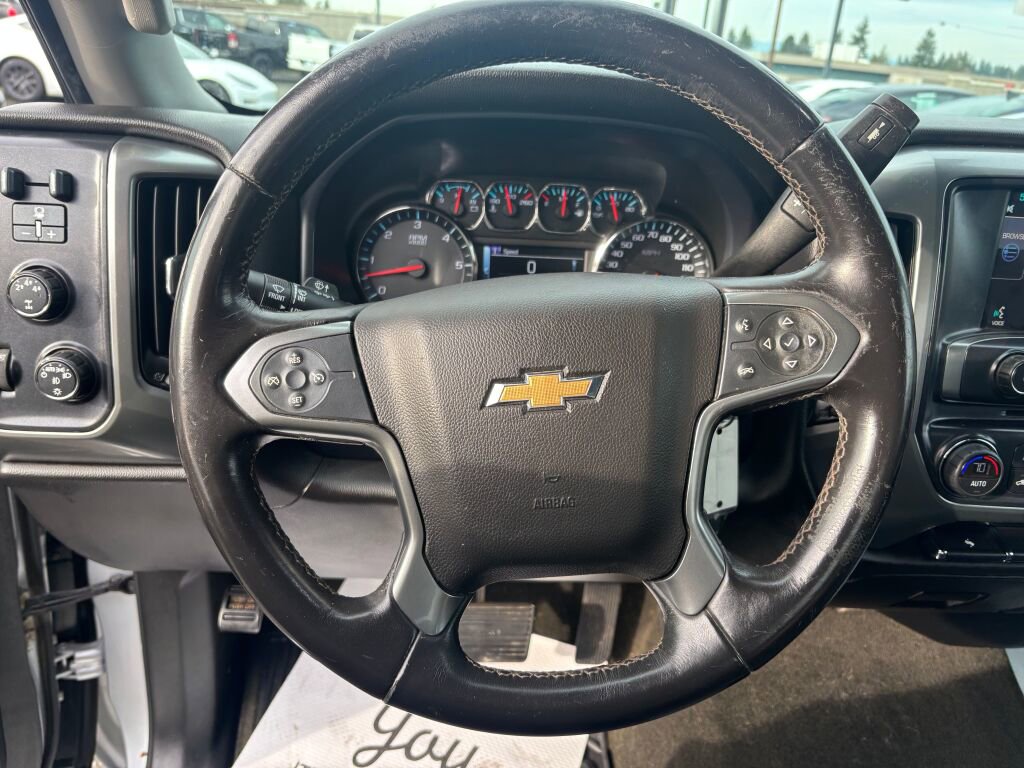 Used 2015 Chevrolet Silverado 2500 LT w/ LT Convenience Package image 17