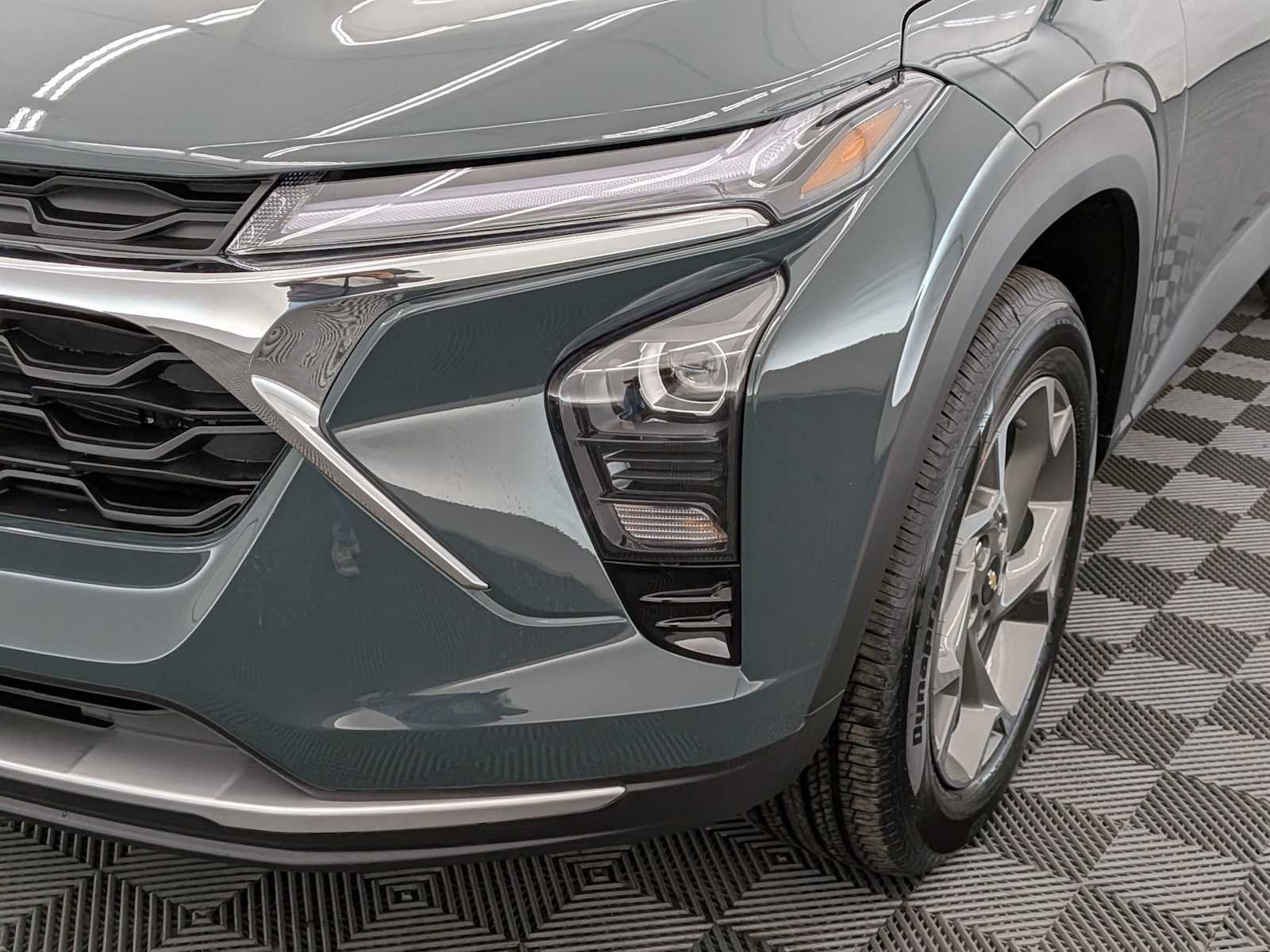 New 2026 Chevrolet Trax LT w/ Driver Confidence Package FWD image 10