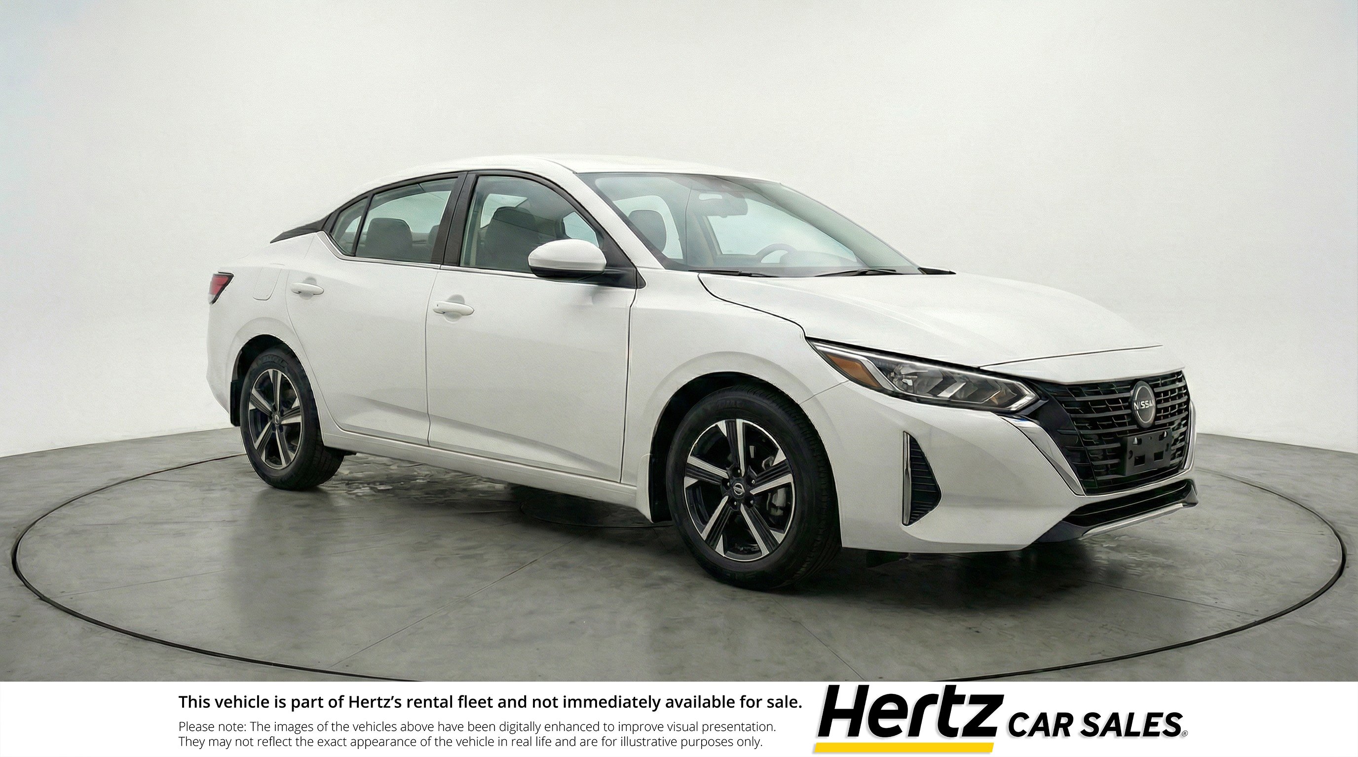 Used 2025 Nissan Sentra SV image 1