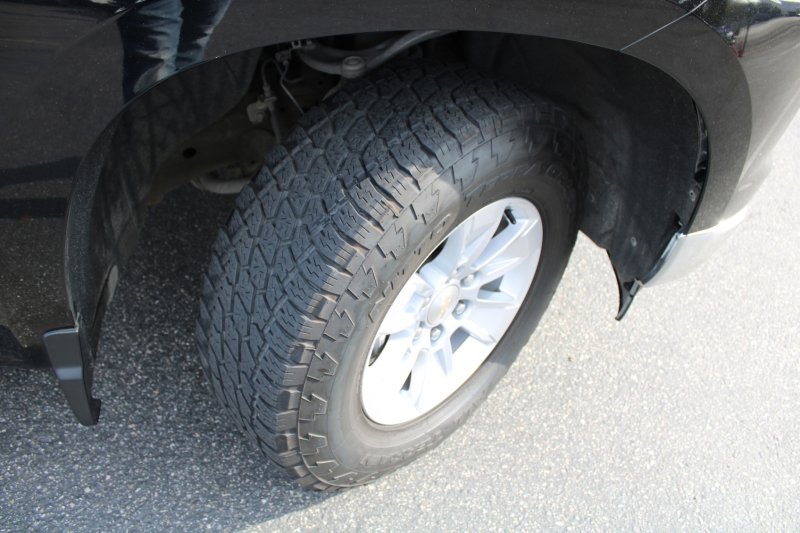 Used 2022 Chevrolet Silverado 1500 LT image 21