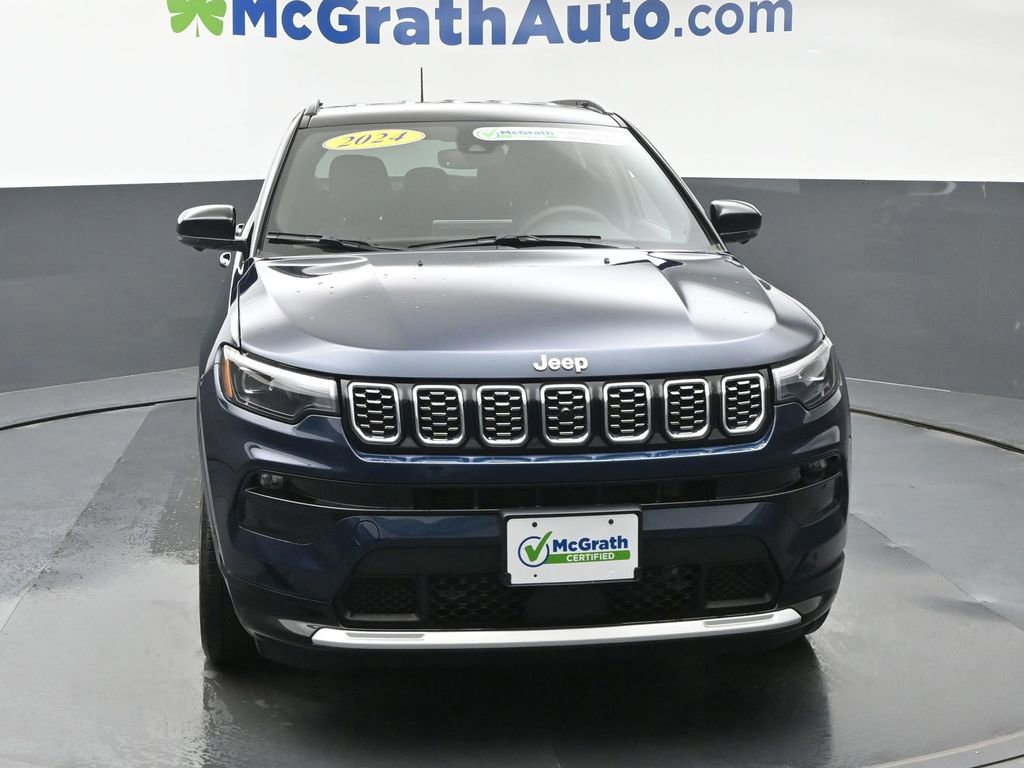 Used 2024 Jeep Compass Limited w/ Elite Group image 4