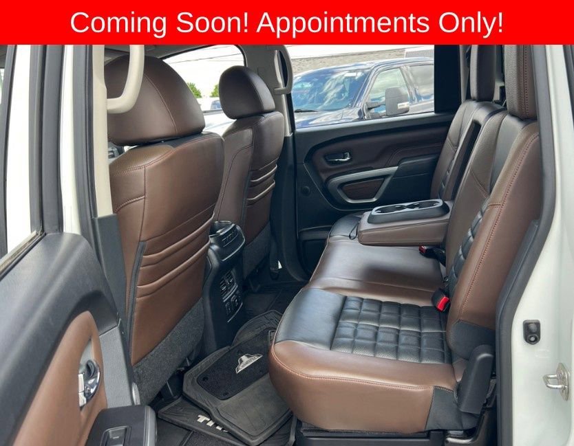 Used 2018 Nissan Titan Platinum Reserve w/ Platinum Utility Package AWD/4WD image 4
