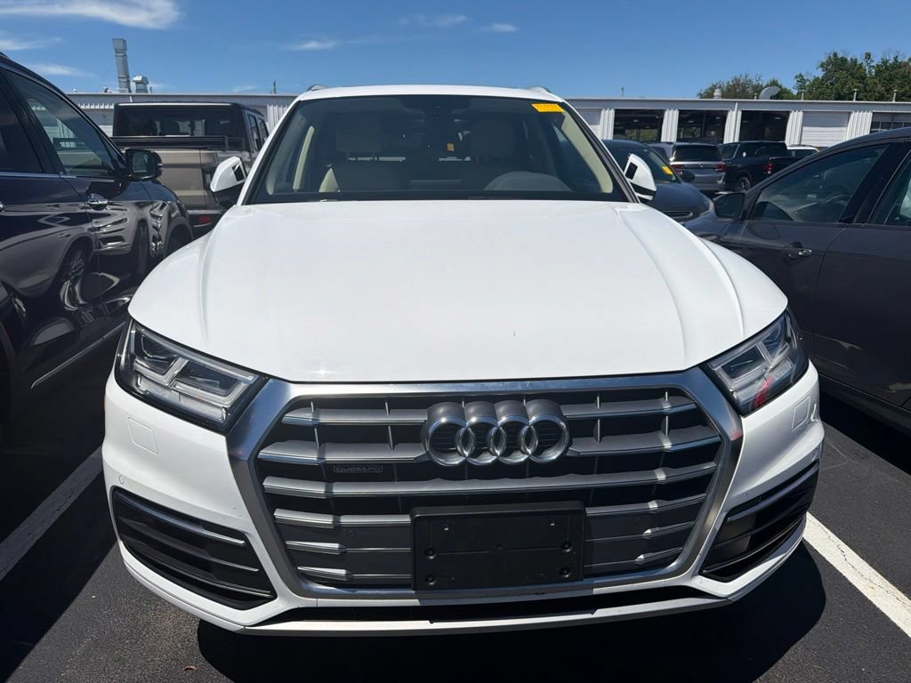 Used 2019 Audi Q5 2.0T Premium Plus w/ Premium Plus Package AWD/4WD image 5