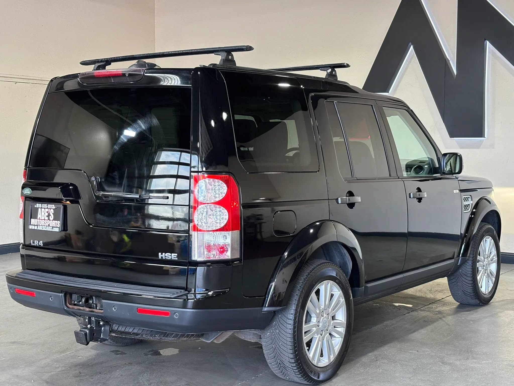 Used 2011 Land Rover LR4 HSE LUX AWD/4WD image 7
