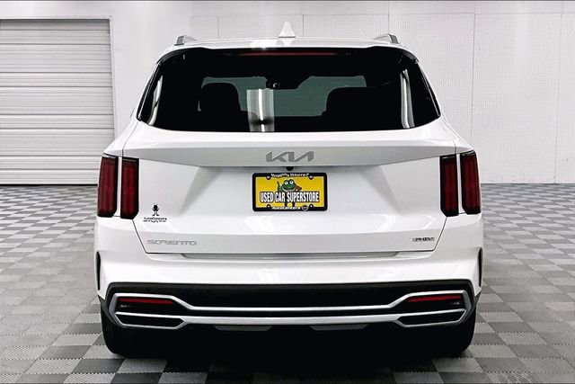 Used 2023 Kia Sorento SX Prestige image 5