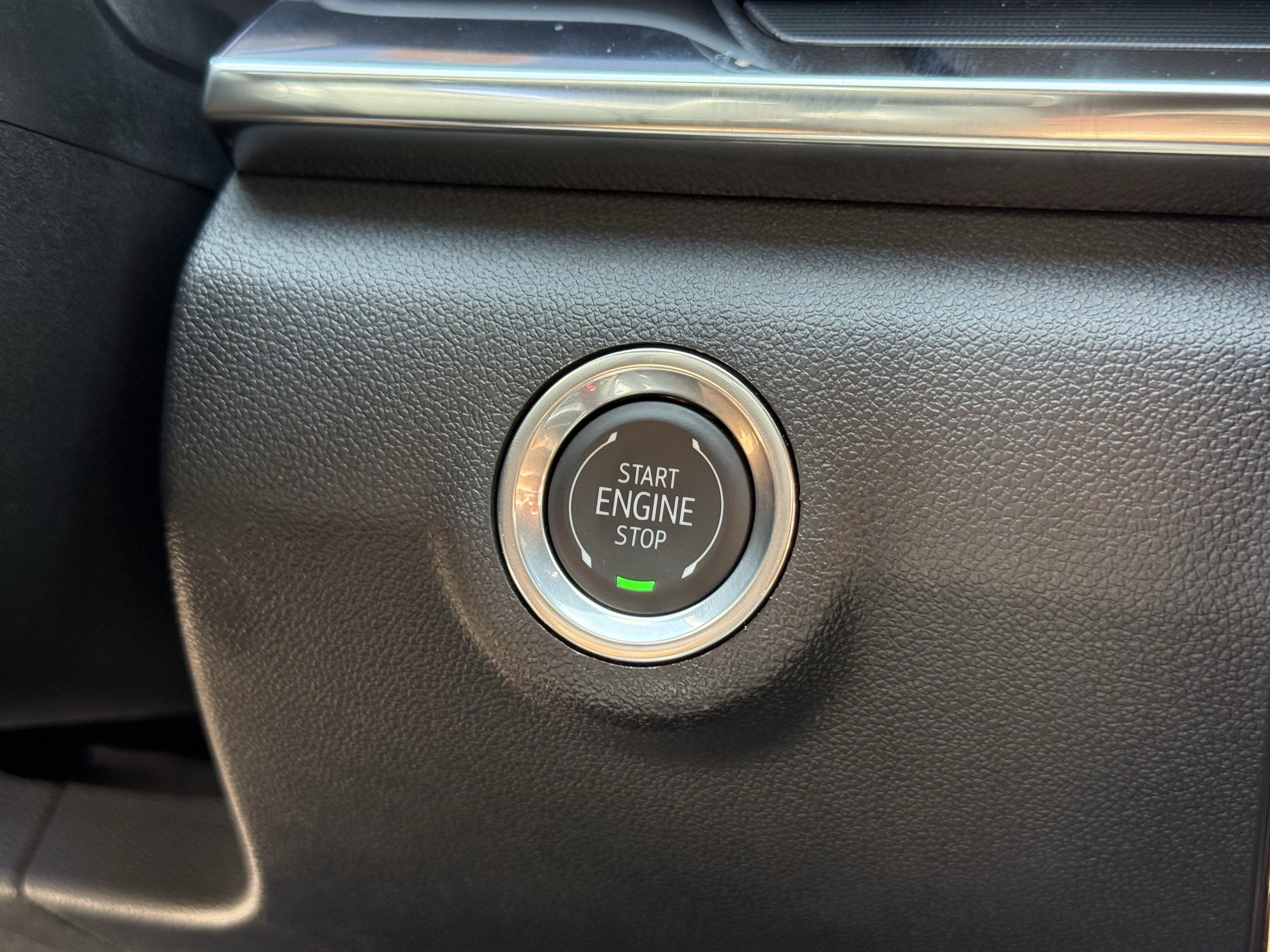 Used 2026 GMC Terrain Elevation w/ Elevation Premium Package FWD image 22