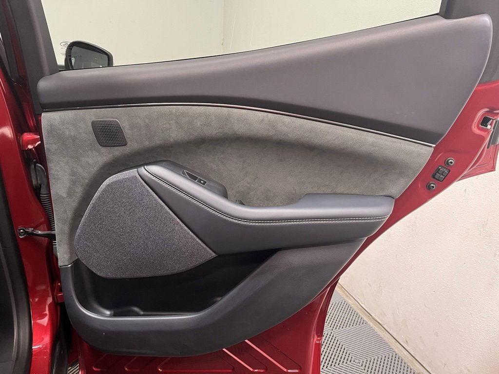 Used 2024 Ford Mustang Mach-E GT image 18