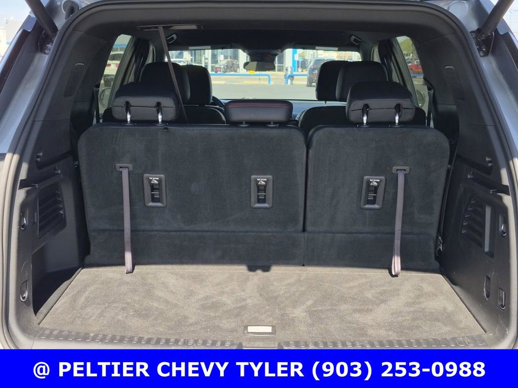Used 2024 Chevrolet Traverse Z71 w/ LPO, Floor Liner Package image 8