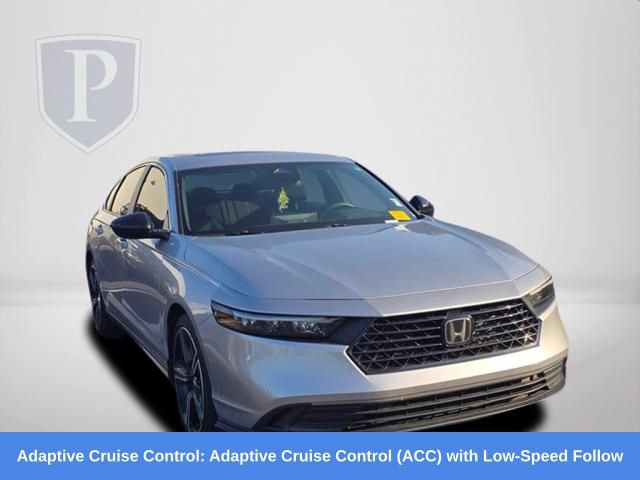 Used 2025 Honda Accord Sport image 13
