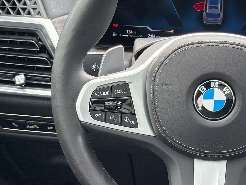 Used 2024 BMW X7 xDrive40i w/ M Sport Package AWD/4WD image 9