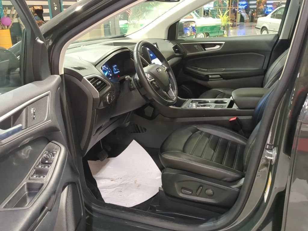 Used 2022 Ford Edge SEL w/ Convenience Package AWD/4WD image 15